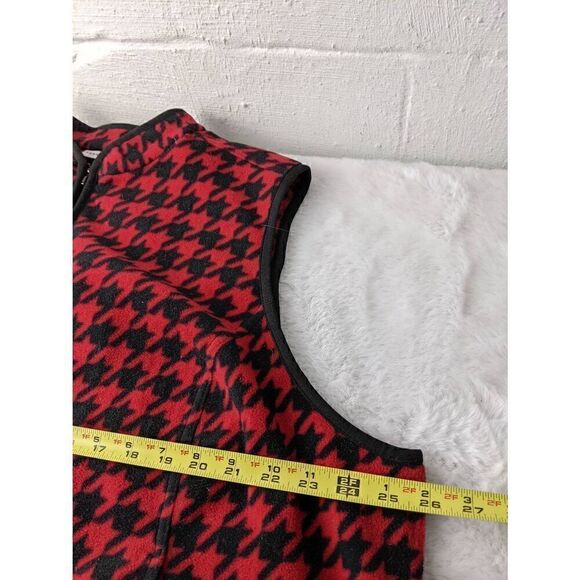 Susan‎ Graver Fleece Red & Black Houndstooth Full zip Vest Plus size 2X - Picture 5 of 7